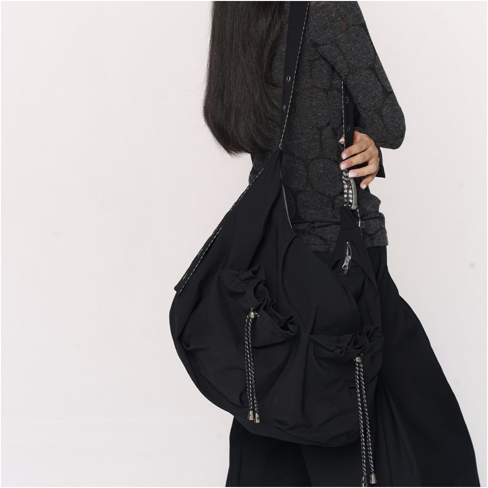 CONFUN double layer drawstring large pocket single shoulder large capacity crossbody bag image 2