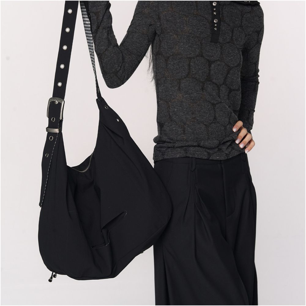 CONFUN double layer drawstring large pocket single shoulder large capacity crossbody bag image 4