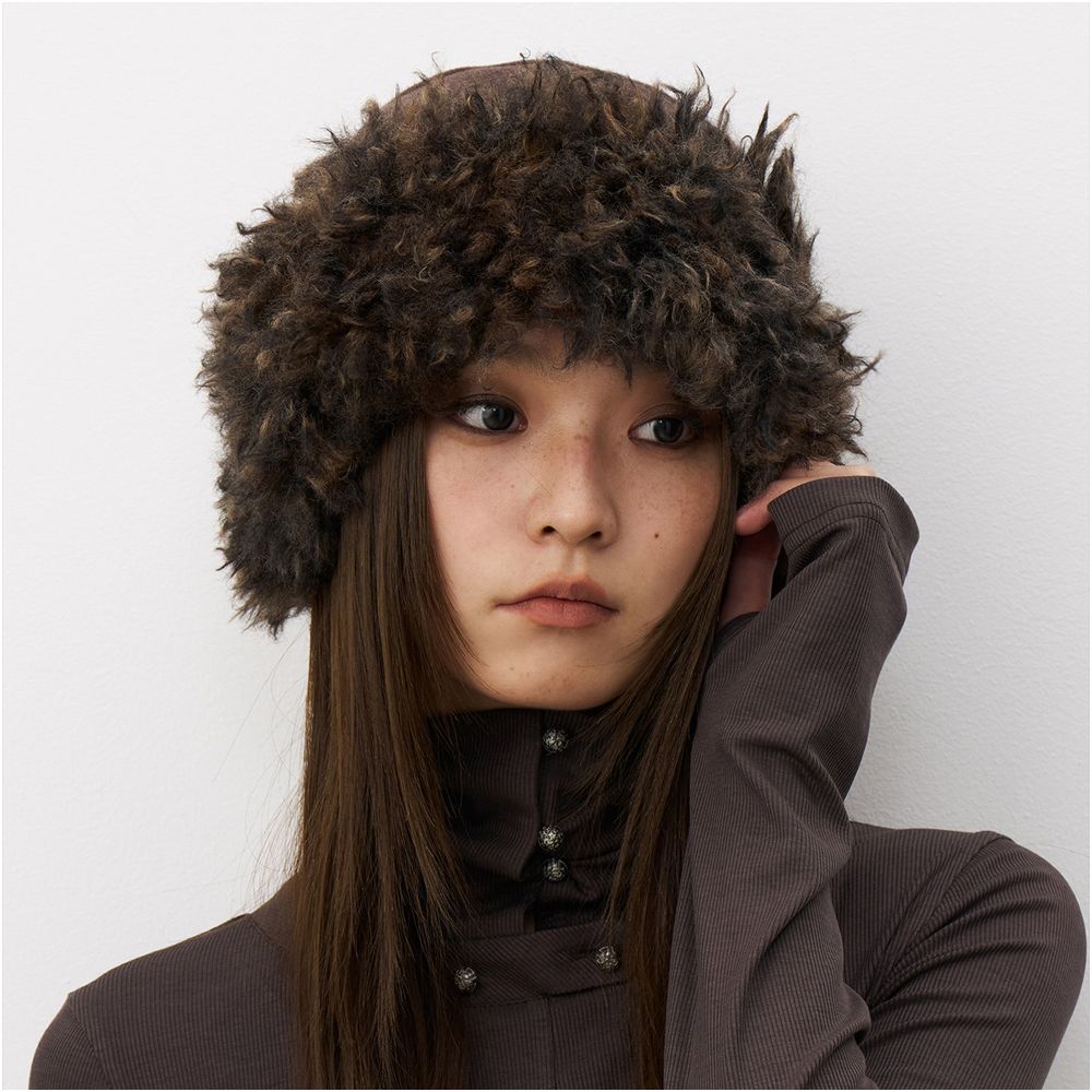 Plush fur basin hat imitating lamb fur bucket hat wearing fisherman s hat on both sides female winter image 4