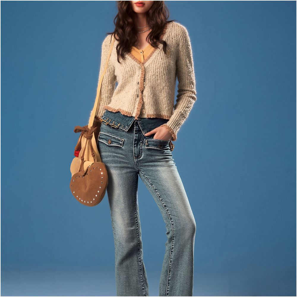Harin Softflare Jeans image 4
