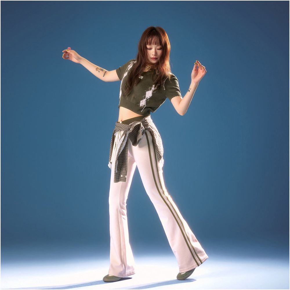 Nari Track Flare Pants image 4