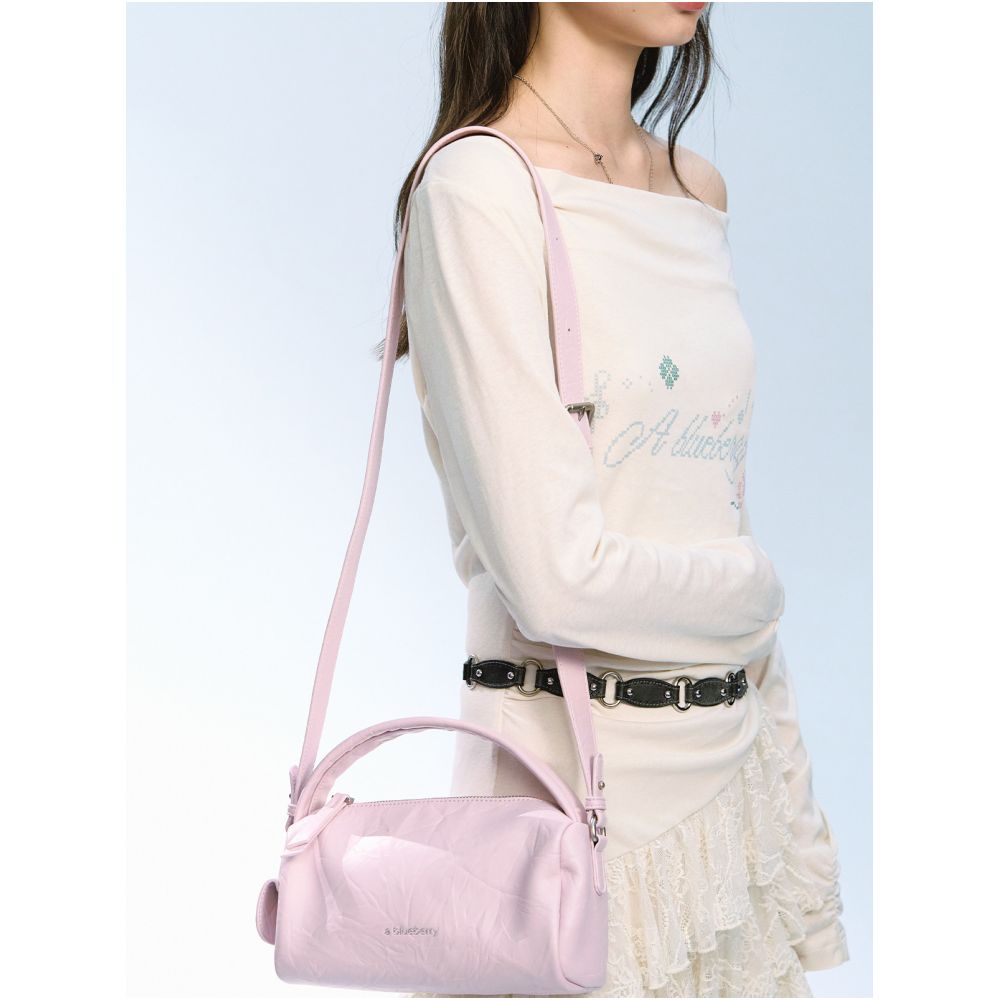 Tian Xiwei s style ablueberry crossbody bag versatile for commuting pillow bag image 1