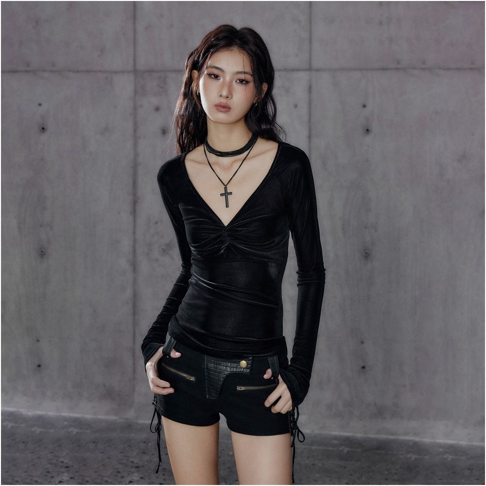 Low pixel velvet V neck long sleeved plush T shirt with hollowed out twisted back and slim mesh top image 2