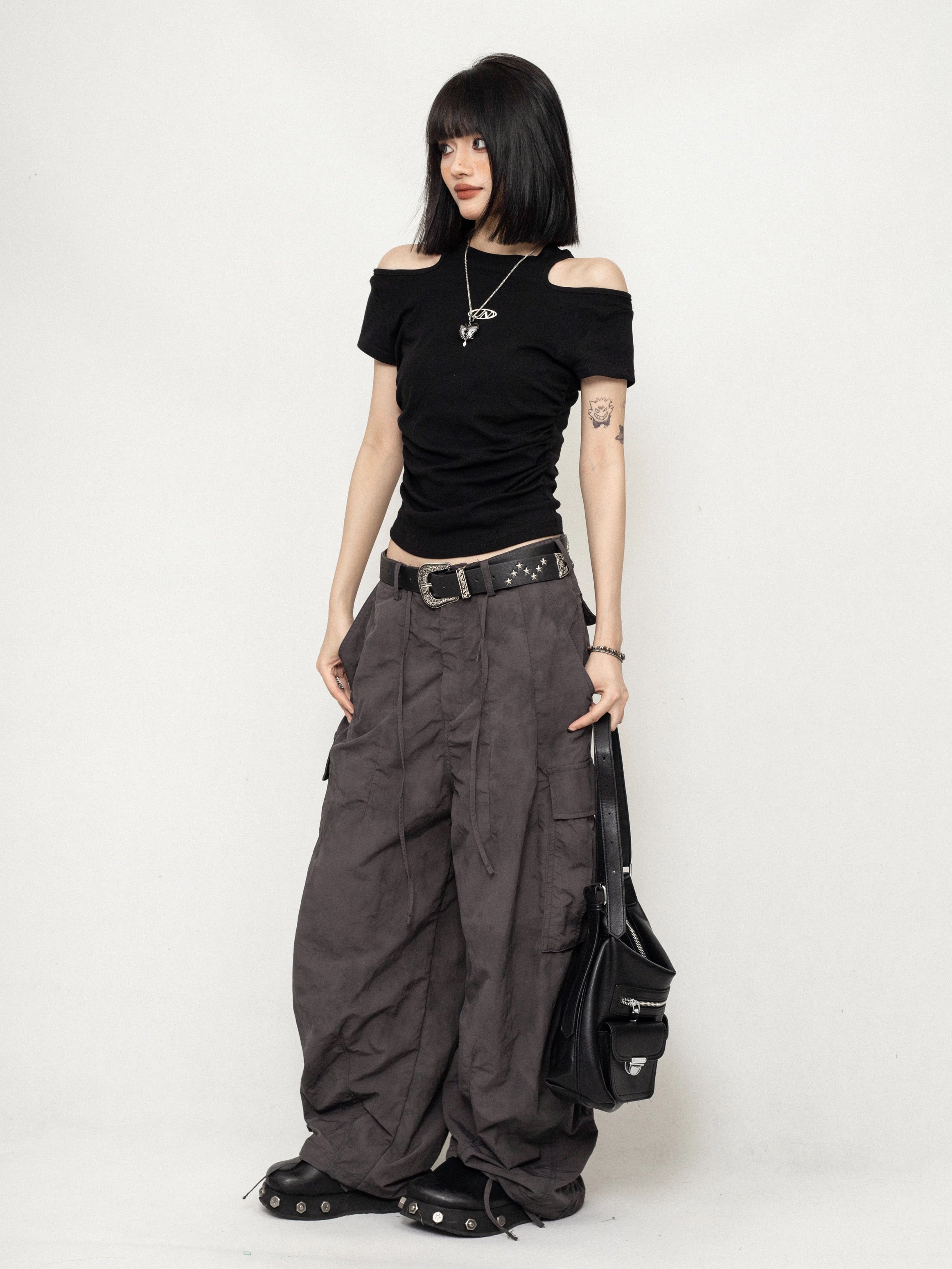 Off-Shoulder Fitted Tee (Black)